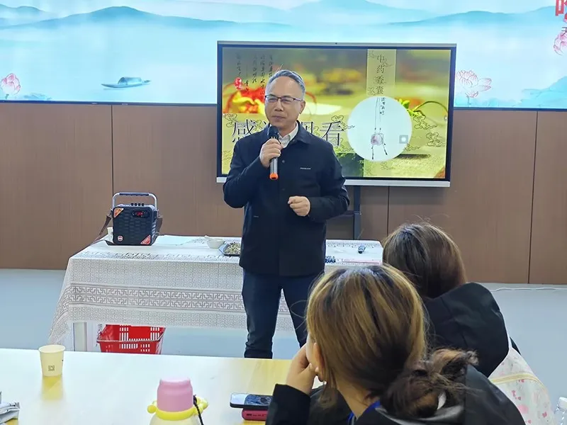 探研学天地、拓教育新篇——湘中幼专学子走进天香生物，开启生物科技认知实习之旅